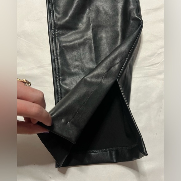 Abercrombie & Fitch Curve Love 90s Faux Leather High Rise Straight Pants 29 - Picture 9 of 14